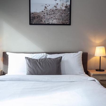 Apartments In Шефилд Екстериор снимка
